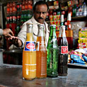 <desc>Soft Drinks - Lahore [<link>www.pbase.com/maciekda</link>]</desc>