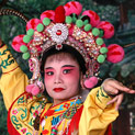 <desc>Chinese Opera Star [<link>www.pbase.com/maciekda</link>]</desc>