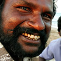 <desc>Fishermen from Tiruchendu [<link>www.pbase.com/maciekda</link>]</desc>