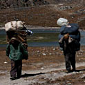 <desc>Okolice Gokyo (wiecej: <link>www.albumwypraw.waw.pl</link>)</desc>