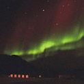 <desc>Zorza polarna - tajemnicze światło nocy polarnej. [<link>www.arktyka.org.pl</link>]</desc>