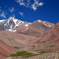 <desc>Droga do naszej bazy głównej - po raz pierwszy widzimy nasz cel - Cerro Mercedario 6770 m n.p.m.</desc>
