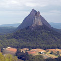 <desc>Glass House Mountains</desc>